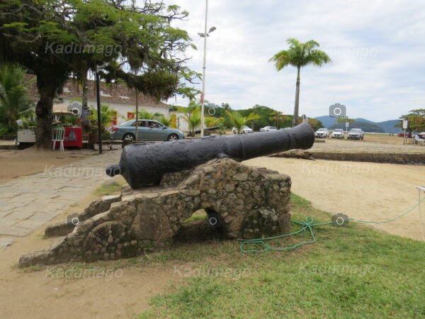 Canhão na Praça da Bandeira